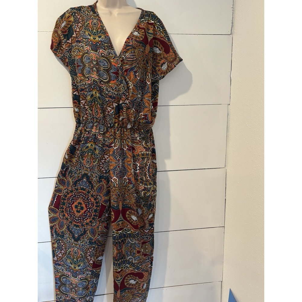 Jumpsuit, V-Neck Size large Read - Picture 2 of 5
